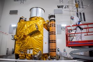 Outpost 2.0 (Golden DART’s Galactic Unboxing)